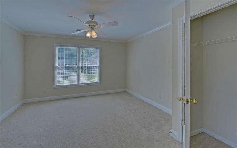 Image for property 1871 Birch Briar Bend, Lawrenceville, GA 30043