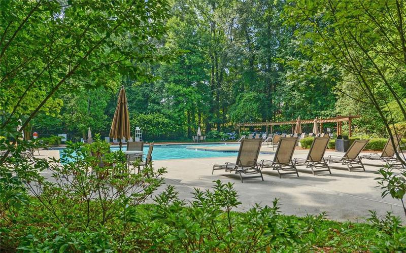 Image for property 1871 Birch Briar Bend, Lawrenceville, GA 30043