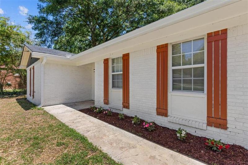 Image for property 74 Green Valley Drive, Riverdale, GA 30274