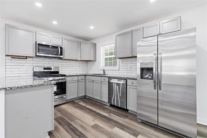 Image for property 74 Green Valley Drive, Riverdale, GA 30274