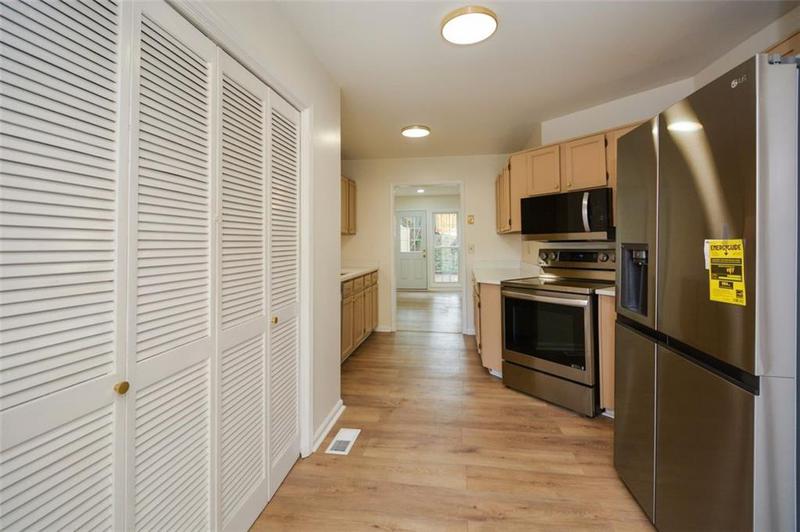 Image for property 1666 Paddlewheel Drive, Marietta, GA 30062