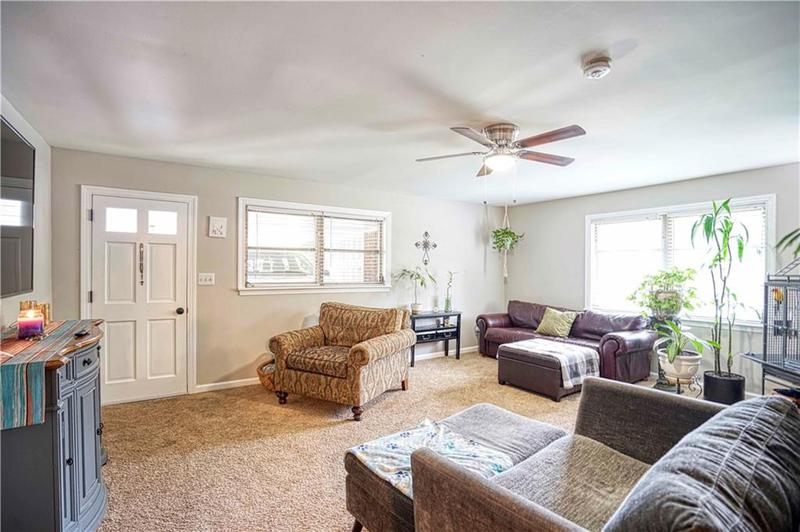 Image for property 680 Sherwood Drive, Jonesboro, GA 30236