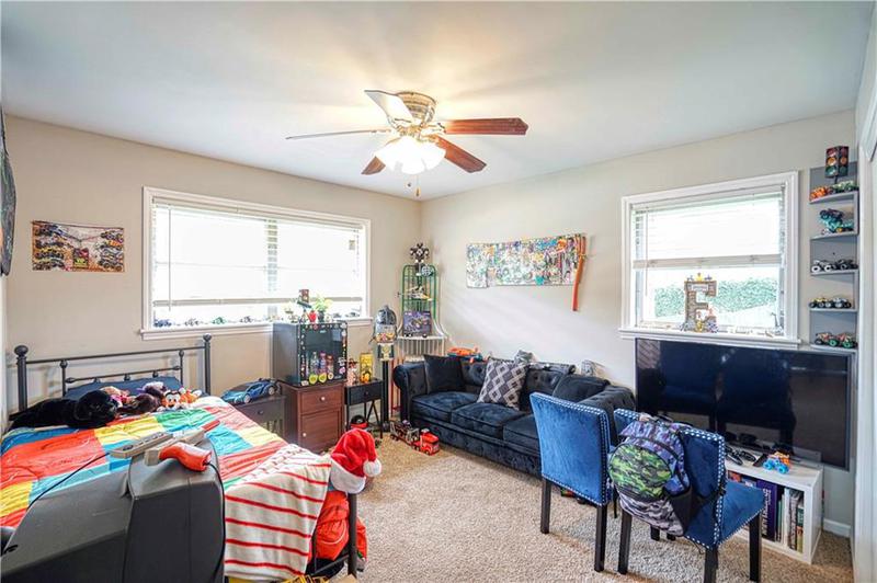 Image for property 680 Sherwood Drive, Jonesboro, GA 30236