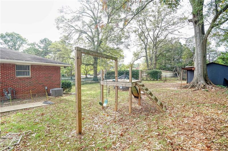 Image for property 680 Sherwood Drive, Jonesboro, GA 30236
