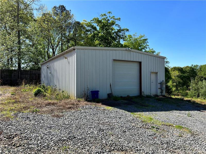 Image for property 6225 Collins Road, Acworth, GA 30101