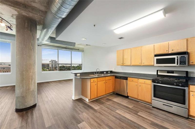 Image for property 115 Peachtree 704, Atlanta, GA 30313