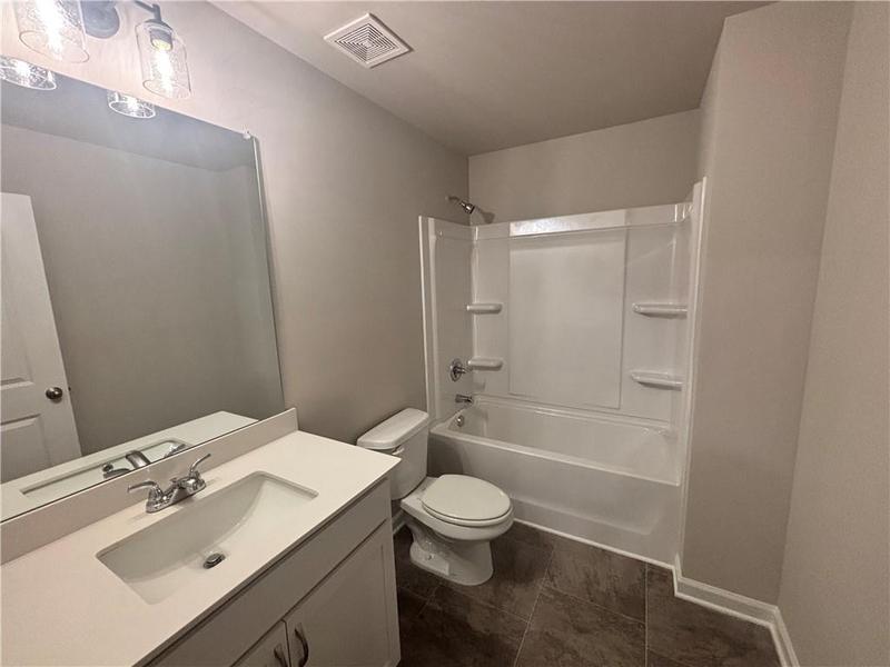 Image for property 119 Mill Pond Lane, Calhoun, GA 30701
