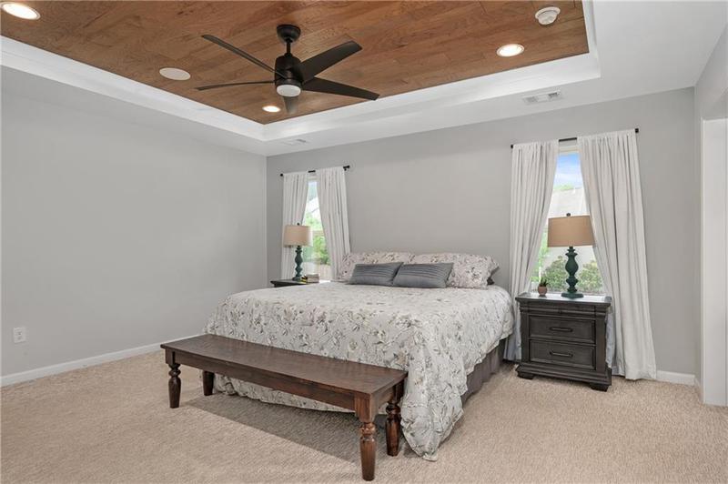 Image for property 800 Ivy Crest Lane, Canton, GA 30115