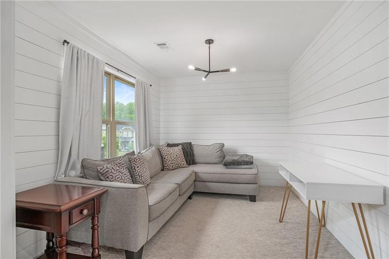 Image for property 800 Ivy Crest Lane, Canton, GA 30115