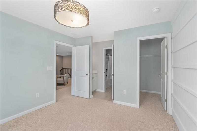 Image for property 800 Ivy Crest Lane, Canton, GA 30115