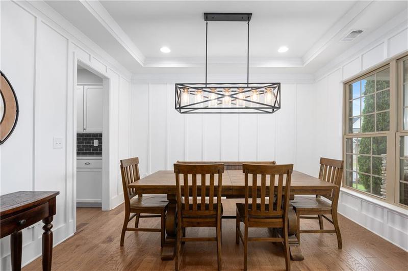 Image for property 800 Ivy Crest Lane, Canton, GA 30115