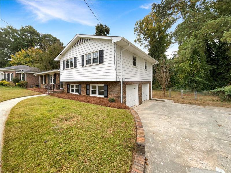 Image for property 2390 Sandgate Road, Atlanta, GA 30349