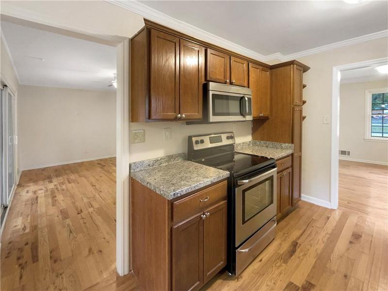 Image for property 2390 Sandgate Road, Atlanta, GA 30349