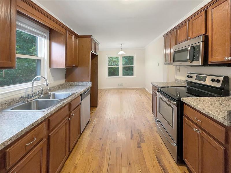 Image for property 2390 Sandgate Road, Atlanta, GA 30349