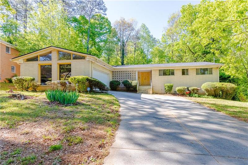 Image for property 558 Larchmont Drive, Atlanta, GA 30318