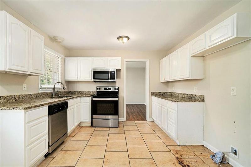 Image for property 2339 CHEVY CHASE Lane, Decatur, GA 30032