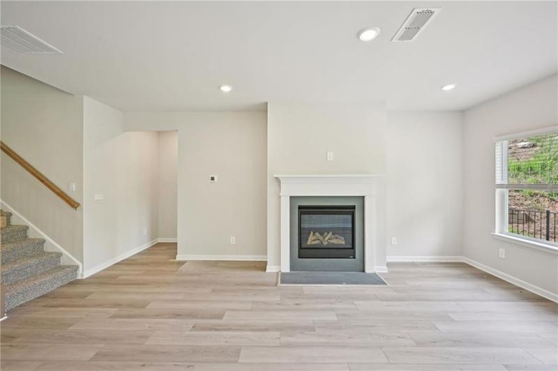 Image for property 33 Sequoia Lane, Dawsonville, GA 30534