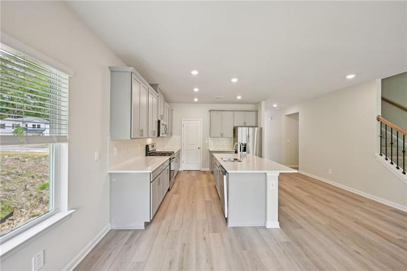 Image for property 33 Sequoia Lane, Dawsonville, GA 30534