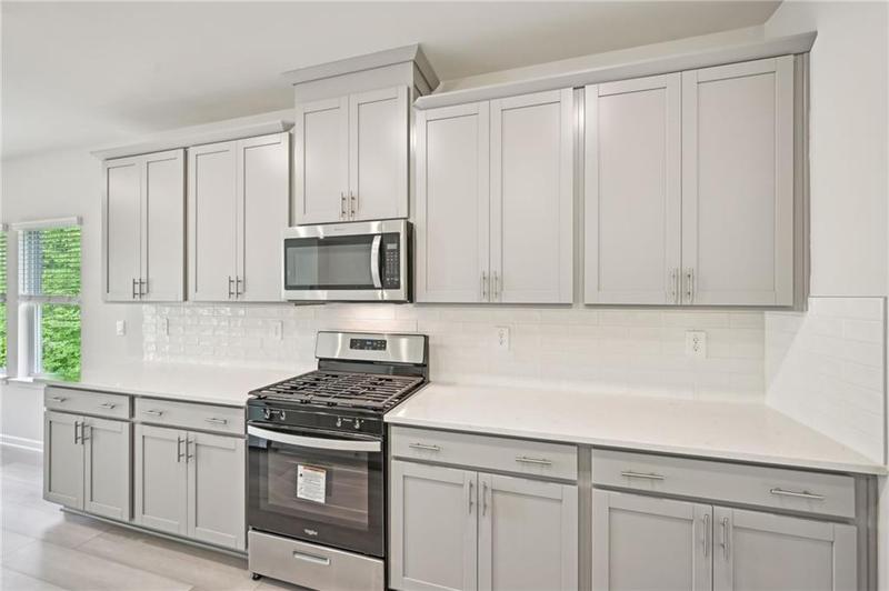 Image for property 33 Sequoia Lane, Dawsonville, GA 30534