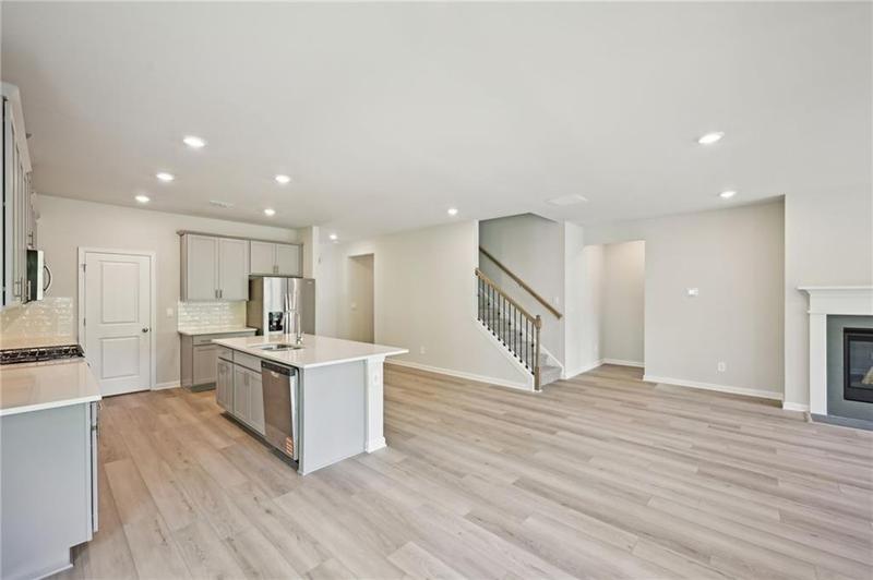 Image for property 33 Sequoia Lane, Dawsonville, GA 30534