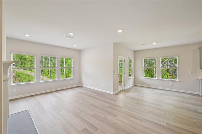 Image for property 33 Sequoia Lane, Dawsonville, GA 30534