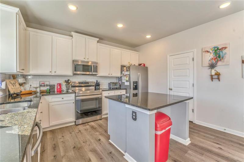Image for property 105 Mcentyre Court, Calhoun, GA 30701