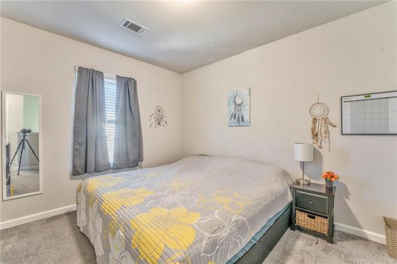 Image for property 105 Mcentyre Court, Calhoun, GA 30701