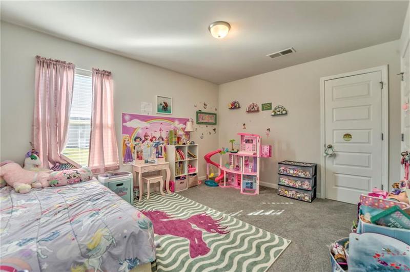 Image for property 105 Mcentyre Court, Calhoun, GA 30701