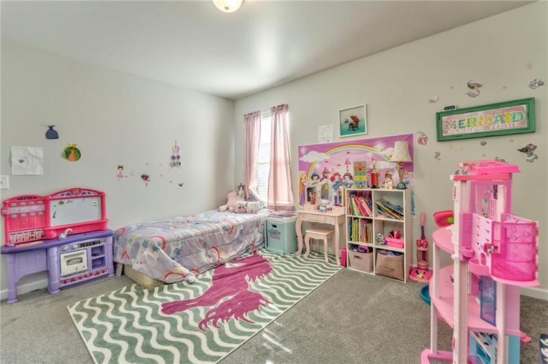 Image for property 105 Mcentyre Court, Calhoun, GA 30701