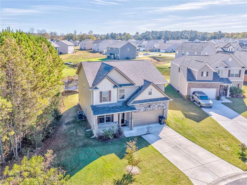 Image for property 105 Mcentyre Court, Calhoun, GA 30701