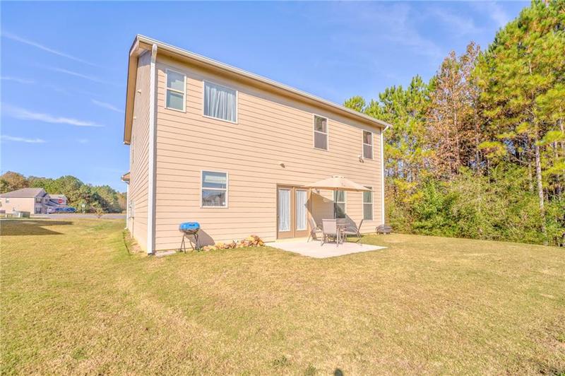 Image for property 105 Mcentyre Court, Calhoun, GA 30701