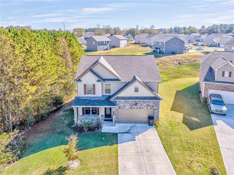 Image for property 105 Mcentyre Court, Calhoun, GA 30701