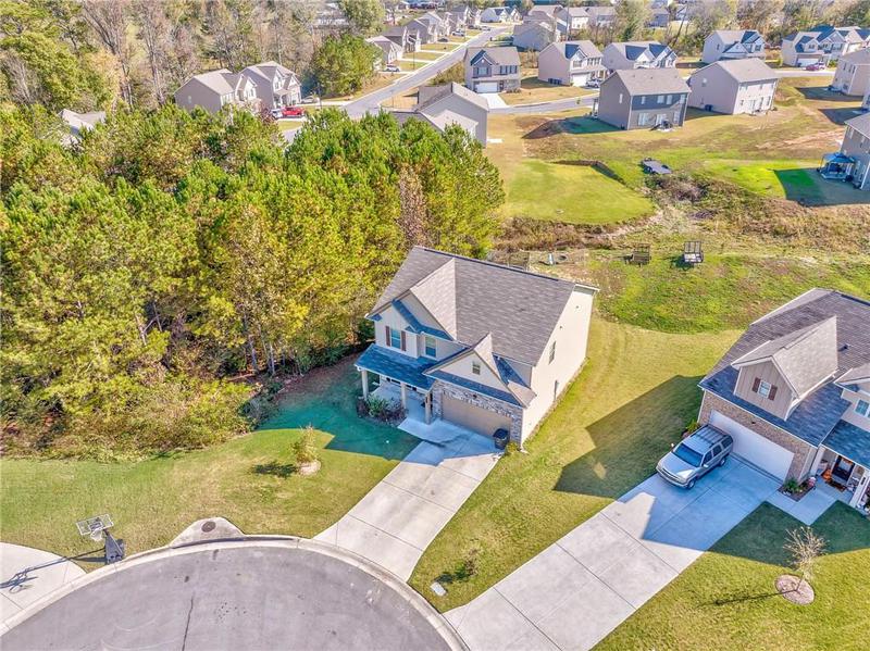 Image for property 105 Mcentyre Court, Calhoun, GA 30701