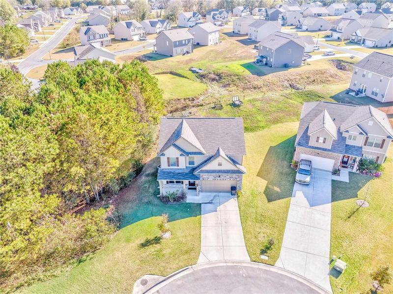 Image for property 105 Mcentyre Court, Calhoun, GA 30701