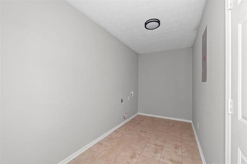 Image for property 10100 CLEARVIEW Drive, Covington, GA 30014