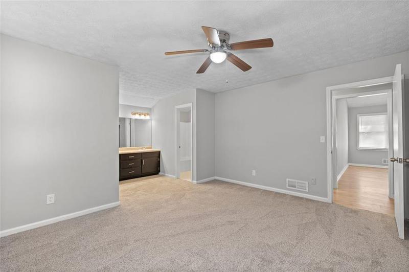 Image for property 10100 CLEARVIEW Drive, Covington, GA 30014