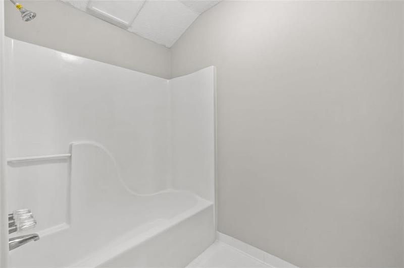 Image for property 10100 CLEARVIEW Drive, Covington, GA 30014