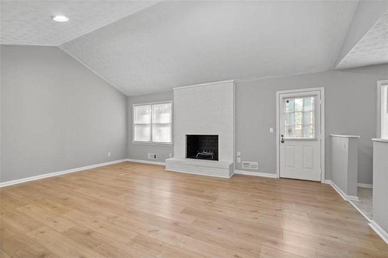 Image for property 10100 CLEARVIEW Drive, Covington, GA 30014