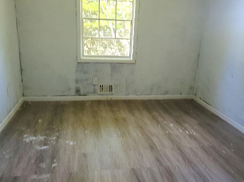 Image for property 2105 Royal Fox Way, Decatur, GA 30032