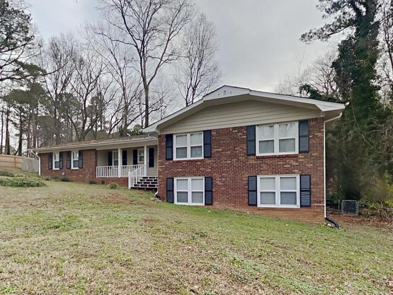 Image for property 2550 Stoney Brook Lane, Marietta, GA 30062