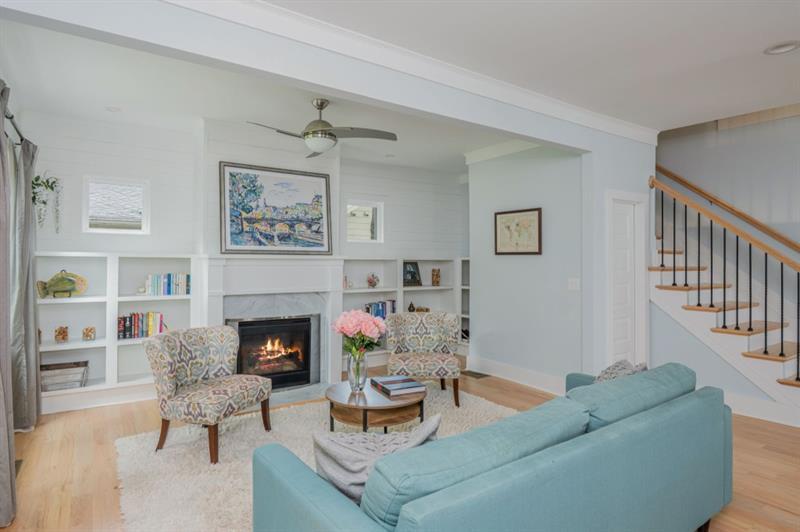 Image for property 176 Olympic Pl, Decatur, GA 30030