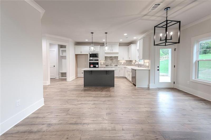 Image for property 605 Whiporwill Cove, Monroe, GA 30655