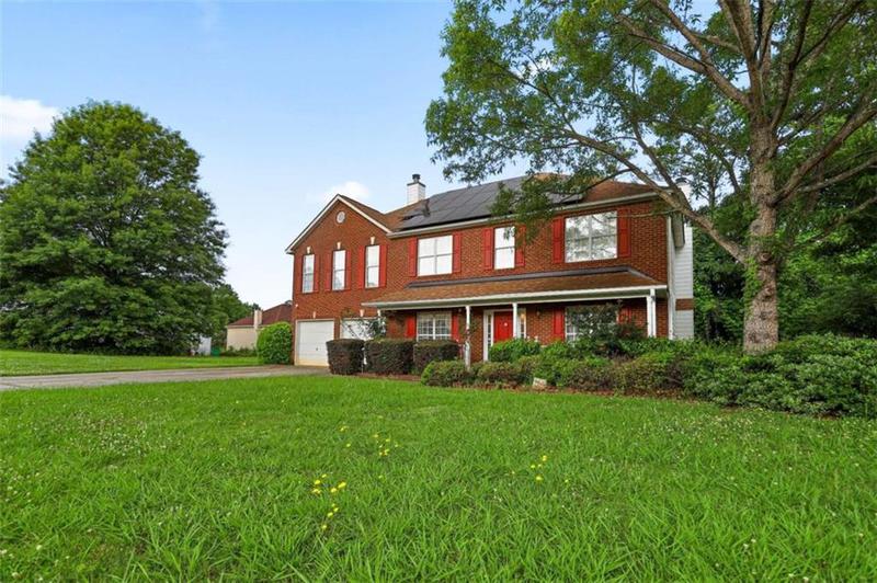 Image for property 3104 Red Oak Trail, Decatur, GA 30034