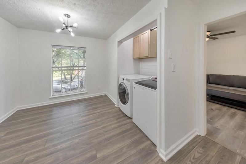 Image for property 83 Sunset Lane, Newnan, GA 30263