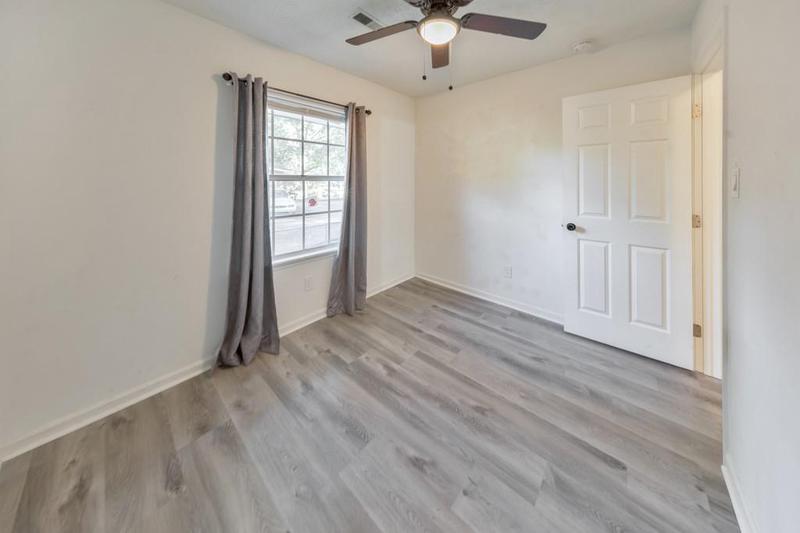Image for property 83 Sunset Lane, Newnan, GA 30263