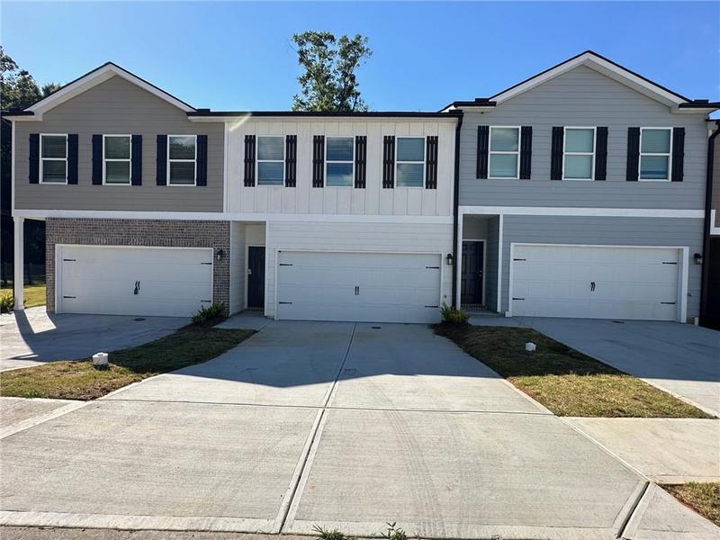 Image for property 102 Brexley Drive 02, Calhoun, GA 30701