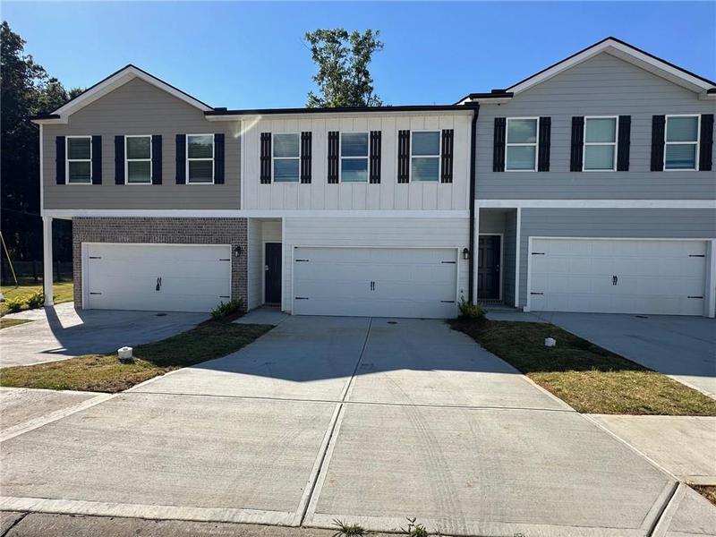 Image for property 102 Brexley Drive 02, Calhoun, GA 30701