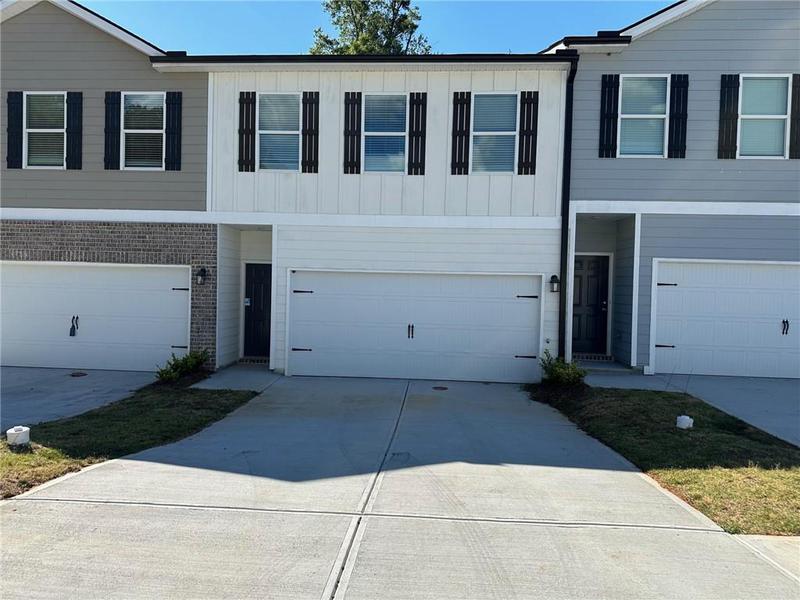 Image for property 102 Brexley Drive 02, Calhoun, GA 30701