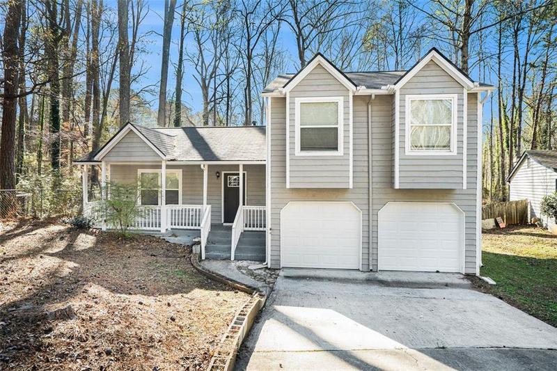 Image for property 5063 WOODBRIDGE Trail, Stone Mountain, GA 30088