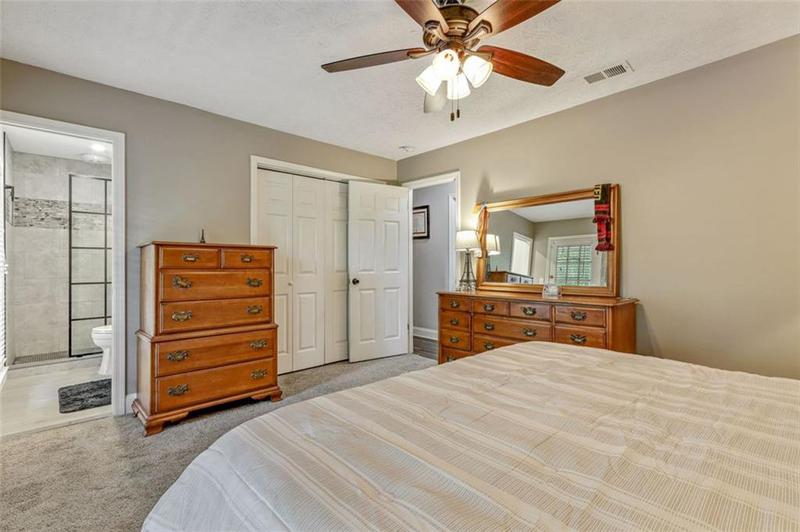 Image for property 604 CONTINENTAL Drive, Lawrenceville, GA 30044